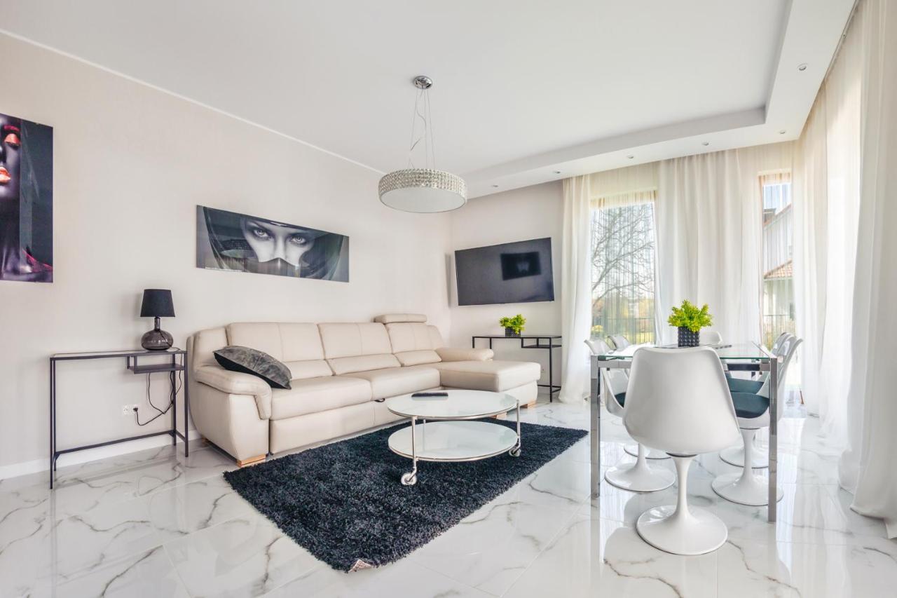 Luxury Long Island Suite Gdaňsk Exteriér fotografie