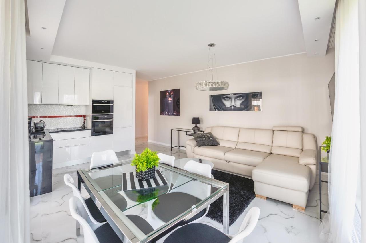 Luxury Long Island Suite Gdaňsk Exteriér fotografie