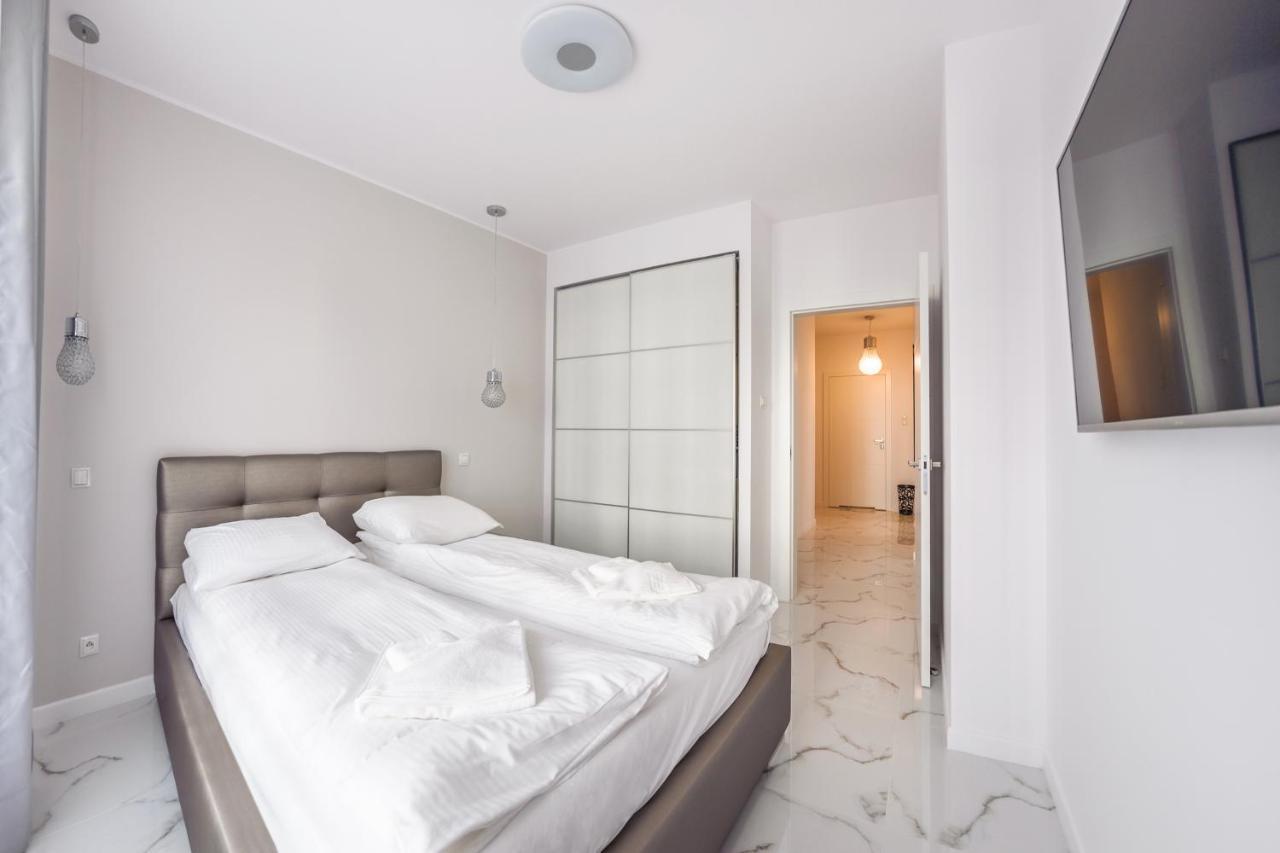 Luxury Long Island Suite Gdaňsk Exteriér fotografie
