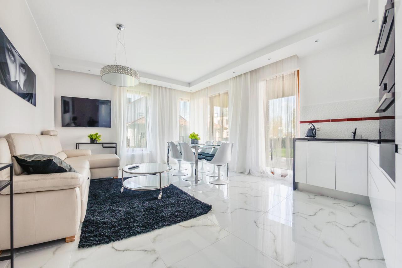 Luxury Long Island Suite Gdaňsk Exteriér fotografie