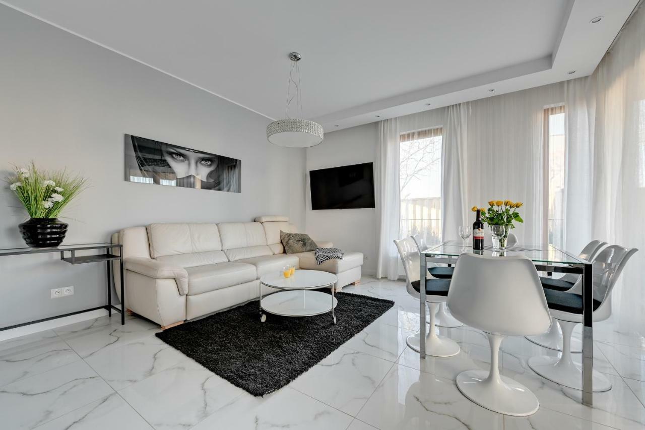 Luxury Long Island Suite Gdaňsk Exteriér fotografie